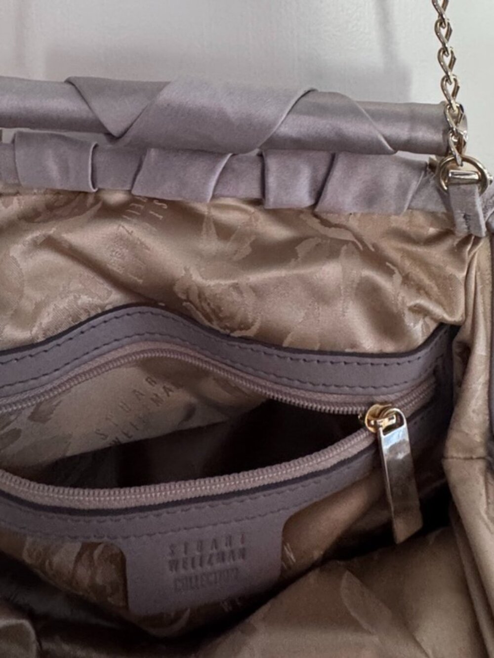 Stuart Weitzman Vintage Pleated Satin Evening Clutch w/Gold Chain, Gray/Silver - Picture 8 of 9